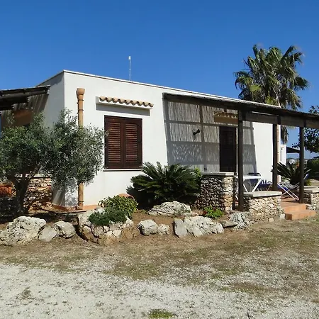 Апартаменты Isola Di Фавиньяна